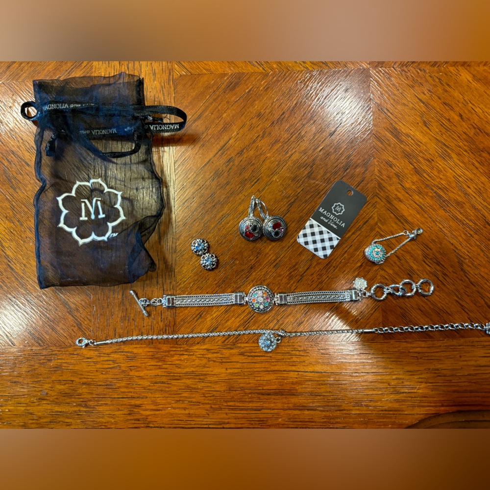 Magnolia&Vine 12mm snaps & Jewelry